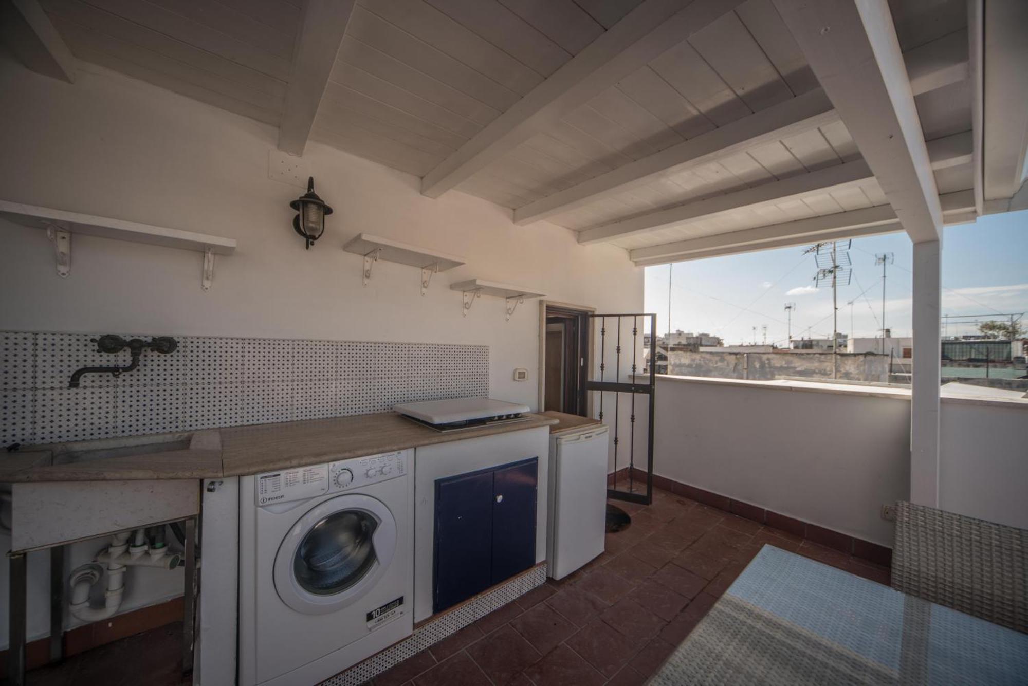 Sui Tetti Di Trani Harbour Suite Exterior photo